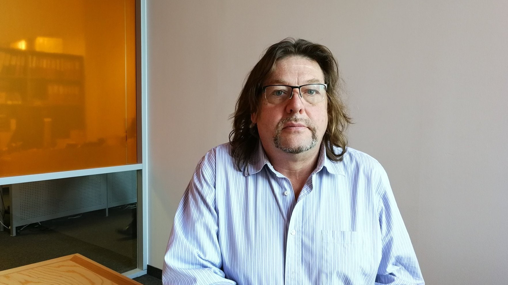 arms around-3574596.jpeg